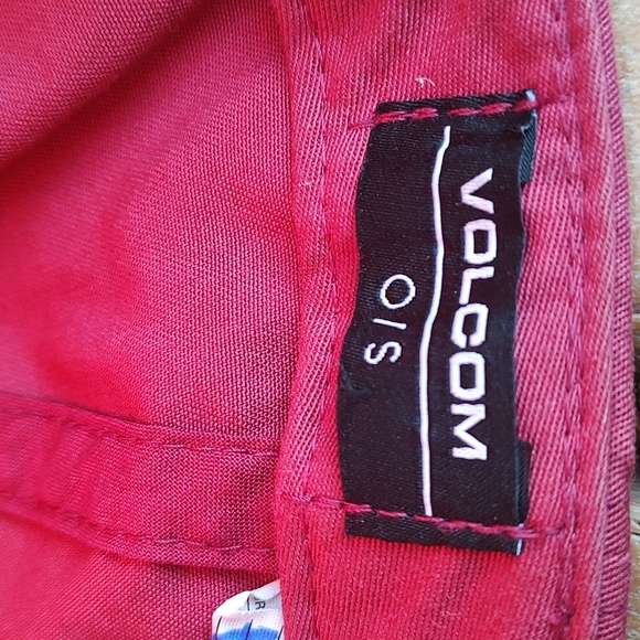 Volcom Stone Tech Delta Hat Red Cap Embroidered Blue Volcom Logo - Picture 11 of 13